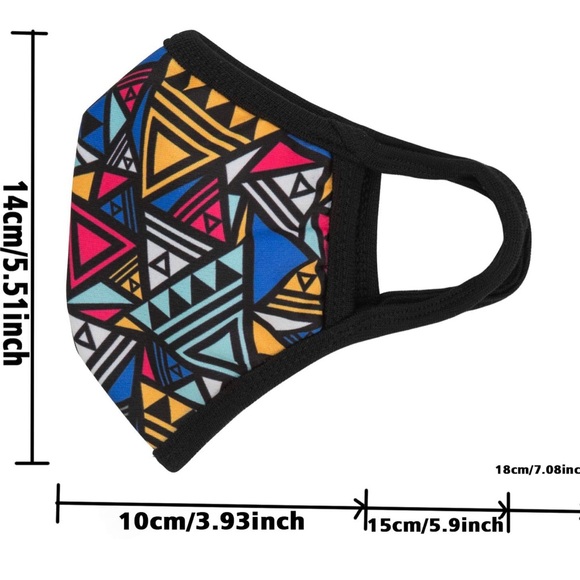 Geometry Triangle Patterned Face Mask - Picture 2 of 9